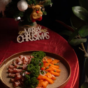 煙三文魚配莎樂美腸青瓜柳